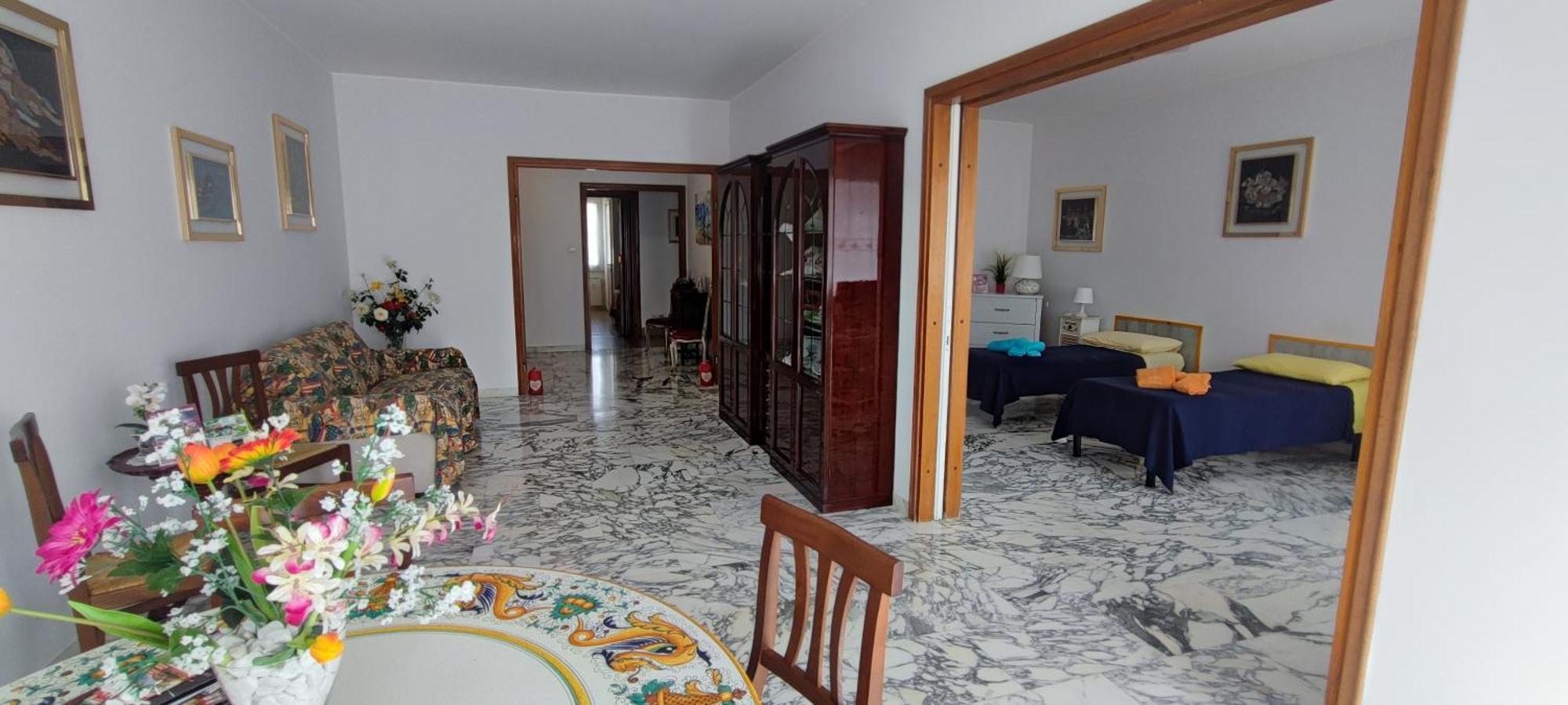 La Casetta Di Nonna Anna - 120 Mq Bright Apartment In Rome Downtown Kültér fotó